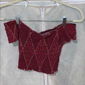 Kendall & Kylie Short Sleeve Maroon Crop Top